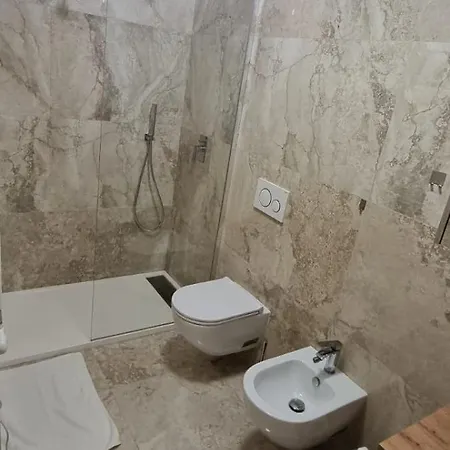 - La Capra Amaltea * Cortona